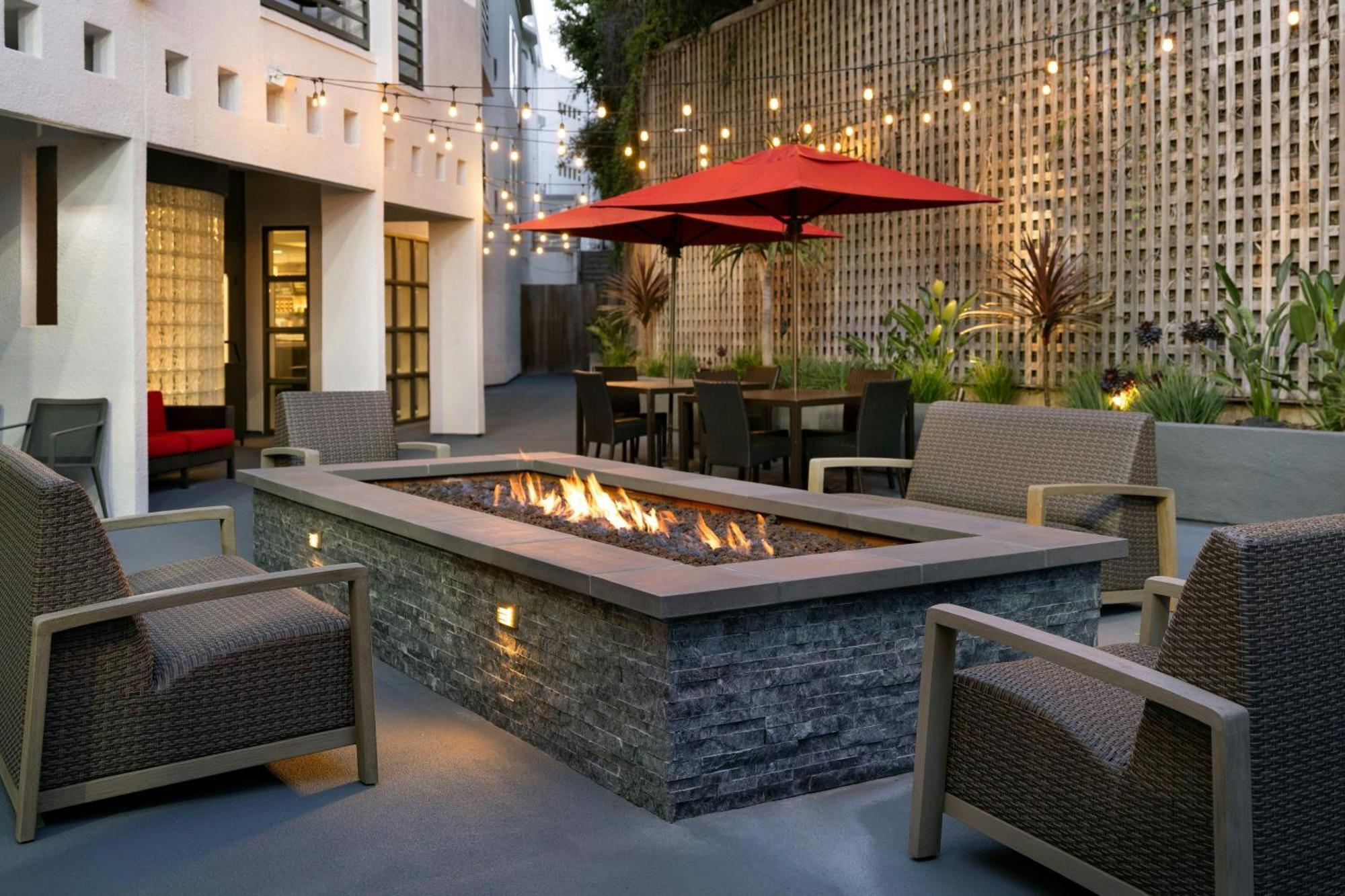 Courtyard Los Angeles Century City/Beverly Hills Exterior photo